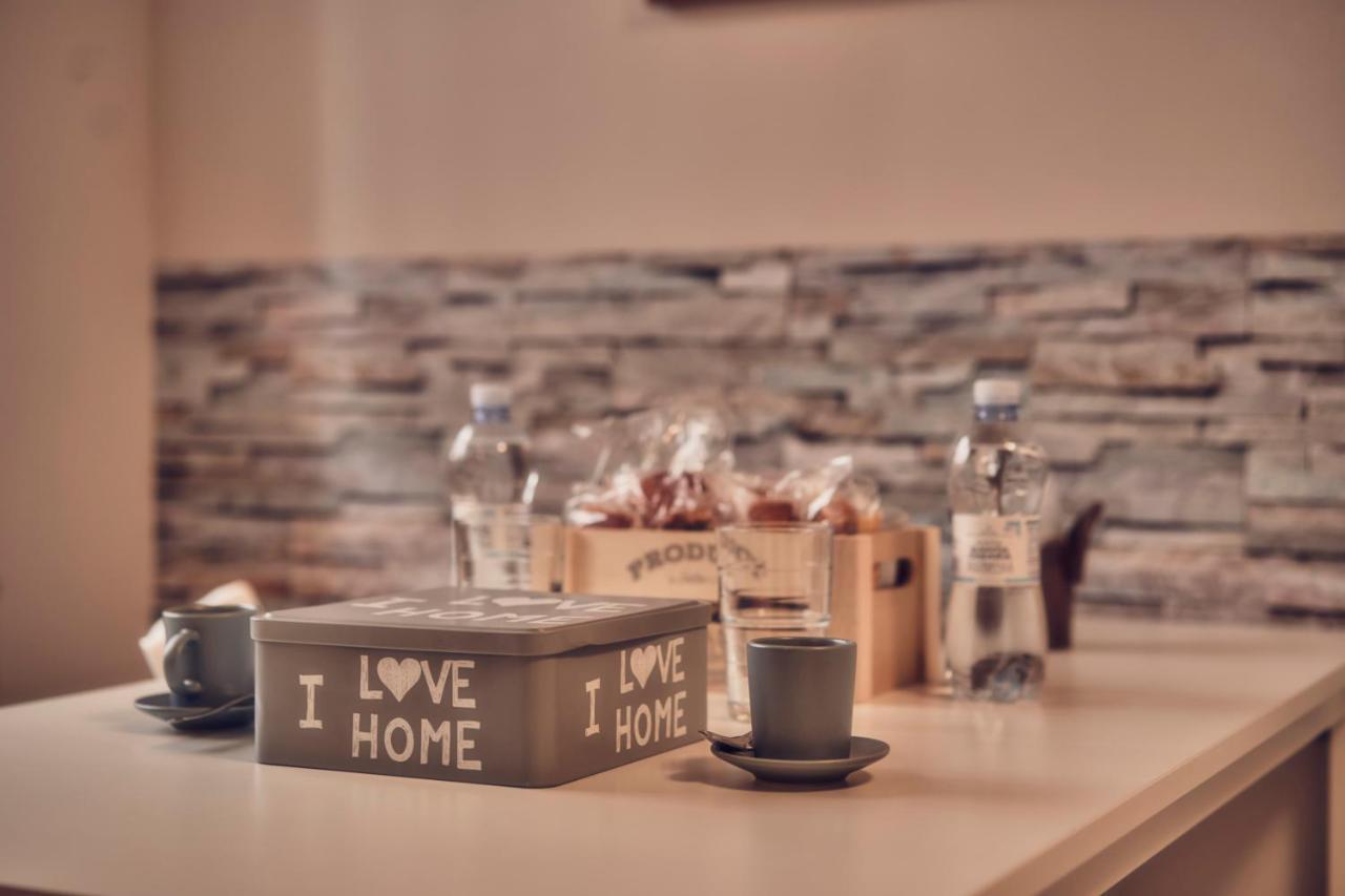 Travelershome Ciampino 170 Station Street Eksteriør billede